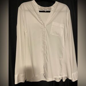 Calvin Klein Women's Classic White Button Down Shirt